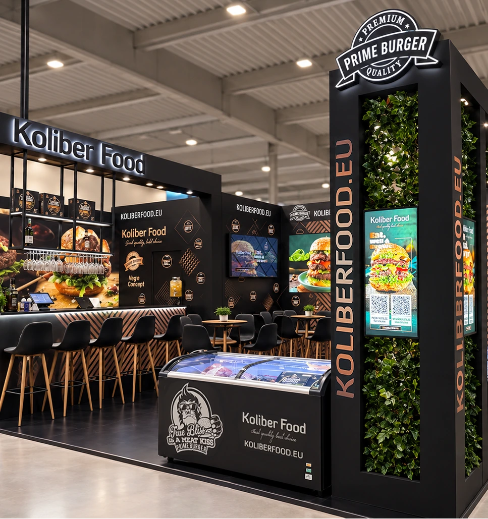 Stoisko targowe Koliber Food z czarną identyfikacją marki